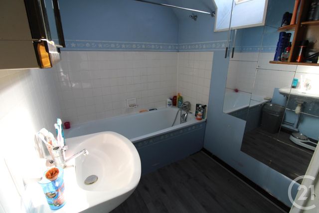 Afficher la photo en grand maison à vendre - 4 pièces - 90.25 m2 - ANGIENS - 76 - HAUTE-NORMANDIE - Century 21 Accore