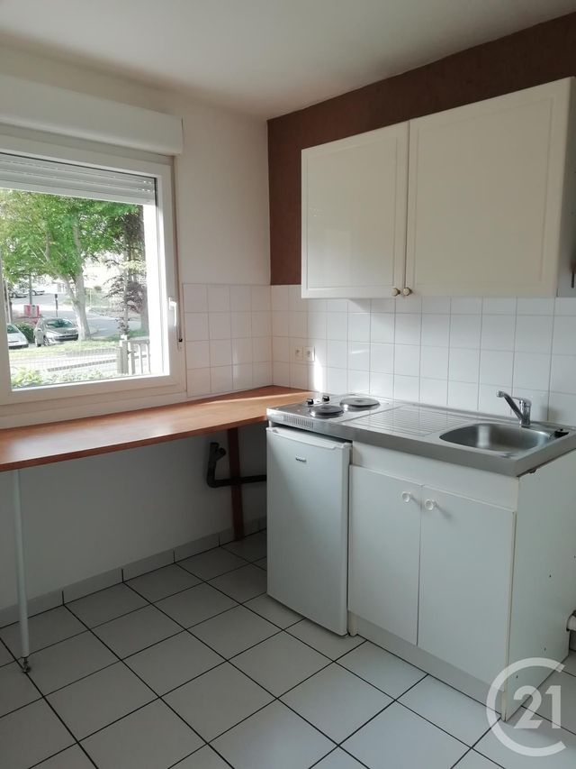 Afficher la photo en grand Appartement F2 à louer - 2 pièces - 45.3 m2 - ST VALERY EN CAUX - 76 - HAUTE-NORMANDIE - Century 21 Accore