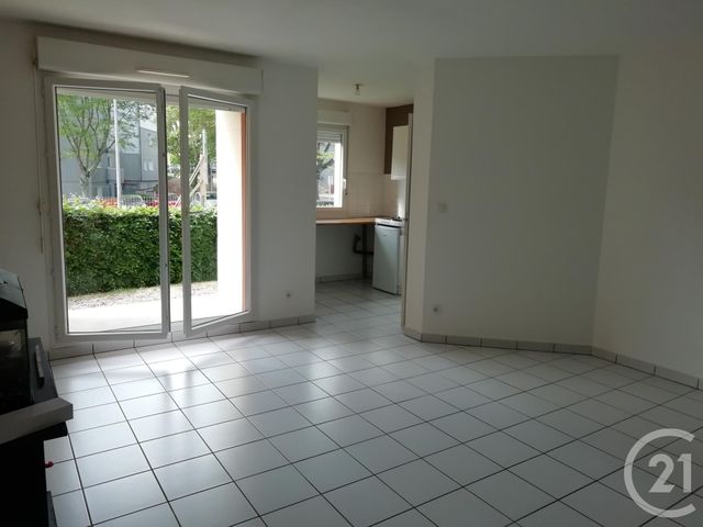 Afficher la photo en grand Appartement F2 à louer - 2 pièces - 45.3 m2 - ST VALERY EN CAUX - 76 - HAUTE-NORMANDIE - Century 21 Accore