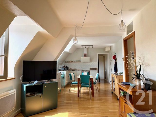 Appartement F3 à vendre - 3 pièces - 54.0 m2 - ST VALERY EN CAUX - 76 - HAUTE-NORMANDIE - Century 21 Accore