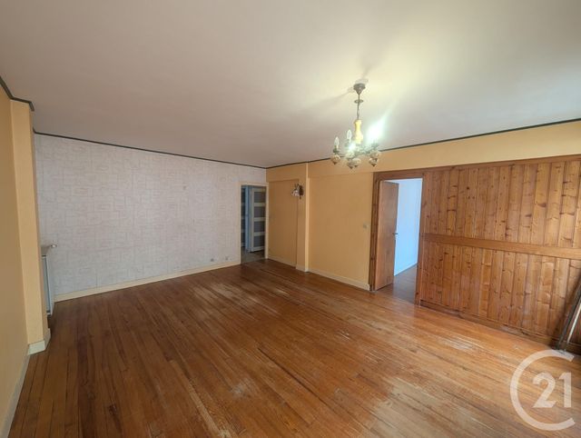 Afficher la photo en grand Appartement F4 à vendre - 4 pièces - 88.4 m2 - ST VALERY EN CAUX - 76 - HAUTE-NORMANDIE - Century 21 Accore