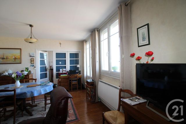 Appartement T3 à vendre - 2 pièces - 61.28 m2 - ST VALERY EN CAUX - 76 - HAUTE-NORMANDIE - Century 21 Accore