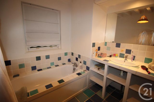 maison à louer - 5 pièces - 152.76 m2 - GUEUTTEVILLE LES GRES - 76 - HAUTE-NORMANDIE - Century 21 Accore