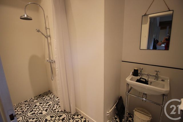 maison à louer - 5 pièces - 152.76 m2 - GUEUTTEVILLE LES GRES - 76 - HAUTE-NORMANDIE - Century 21 Accore