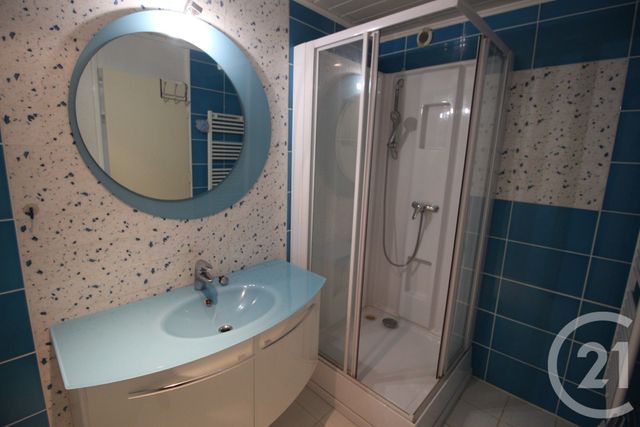 Appartement F2 à louer - 2 pièces - 50.0 m2 - ST VALERY EN CAUX - 76 - HAUTE-NORMANDIE - Century 21 Accore