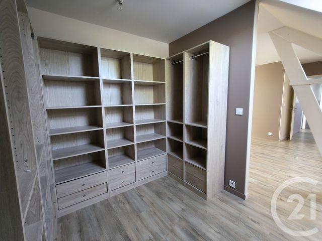 maison à louer - 6 pièces - 204.0 m2 - ST LAURENT EN CAUX - 76 - HAUTE-NORMANDIE - Century 21 Accore