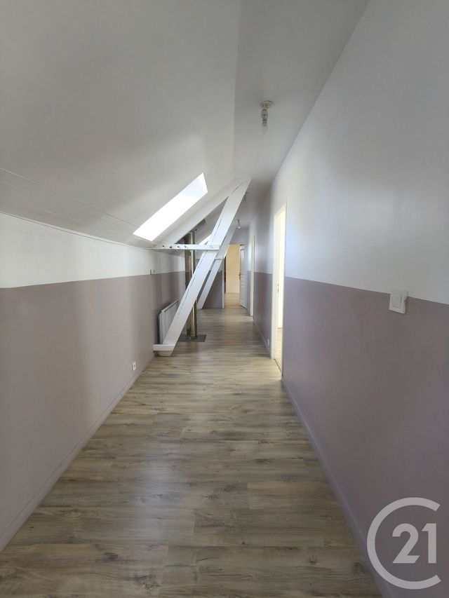 maison à louer - 6 pièces - 204.0 m2 - ST LAURENT EN CAUX - 76 - HAUTE-NORMANDIE - Century 21 Accore