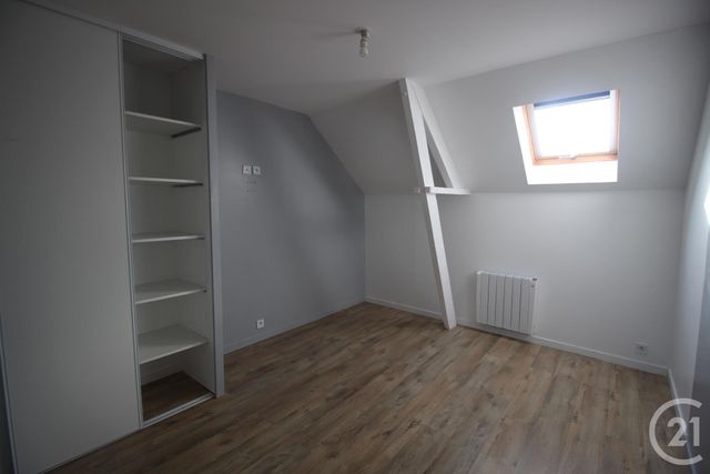 maison à louer - 6 pièces - 204.0 m2 - ST LAURENT EN CAUX - 76 - HAUTE-NORMANDIE - Century 21 Accore