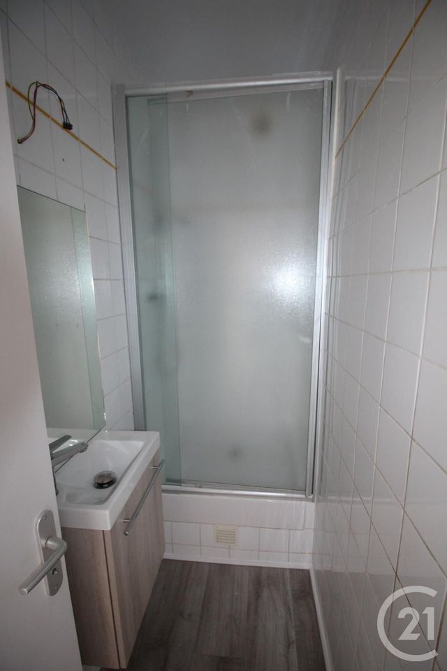 Appartement F3 à louer - 3 pièces - 43.33 m2 - ST VALERY EN CAUX - 76 - HAUTE-NORMANDIE - Century 21 Accore
