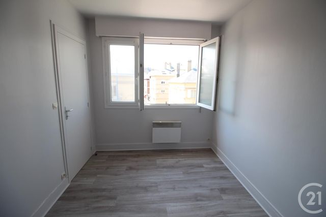 Appartement F3 à louer - 3 pièces - 43.33 m2 - ST VALERY EN CAUX - 76 - HAUTE-NORMANDIE - Century 21 Accore