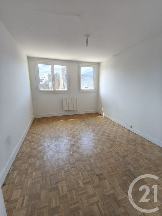 Appartement F4 à louer - 4 pièces - 97.73 m2 - ST VALERY EN CAUX - 76 - HAUTE-NORMANDIE - Century 21 Accore