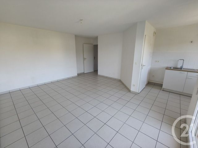 Appartement à louer - 2 pièces - 43.59 m2 - ST VALERY EN CAUX - 76 - HAUTE-NORMANDIE - Century 21 Accore