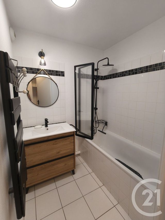 Appartement F2 à louer - 2 pièces - 46.33 m2 - ST VALERY EN CAUX - 76 - HAUTE-NORMANDIE - Century 21 Accore