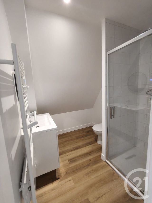 Appartement F2 à louer - 2 pièces - 32.4 m2 - BOURVILLE - 76 - HAUTE-NORMANDIE - Century 21 Accore