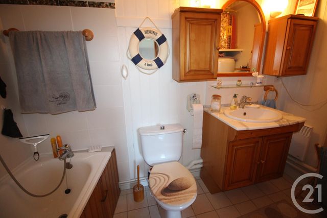 Afficher la photo en grand Appartement F3 à vendre - 3 pièces - 54.0 m2 - ST VALERY EN CAUX - 76 - HAUTE-NORMANDIE - Century 21 Accore