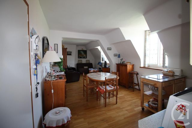 Afficher la photo en grand Appartement F3 à vendre - 3 pièces - 54.0 m2 - ST VALERY EN CAUX - 76 - HAUTE-NORMANDIE - Century 21 Accore